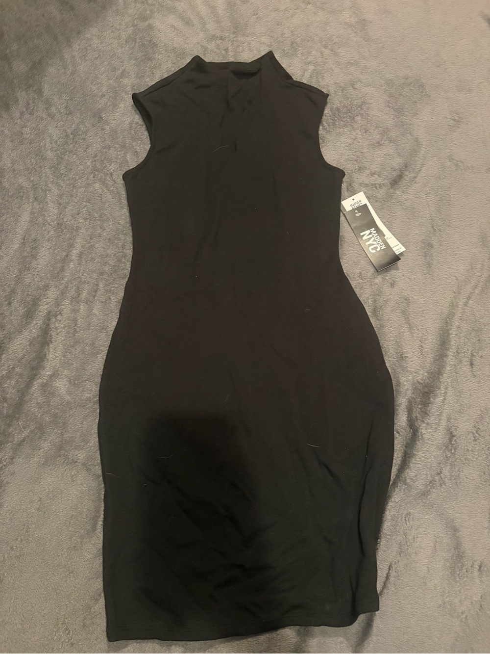Mock Neck Sleeveless Bodycon Dress in Black